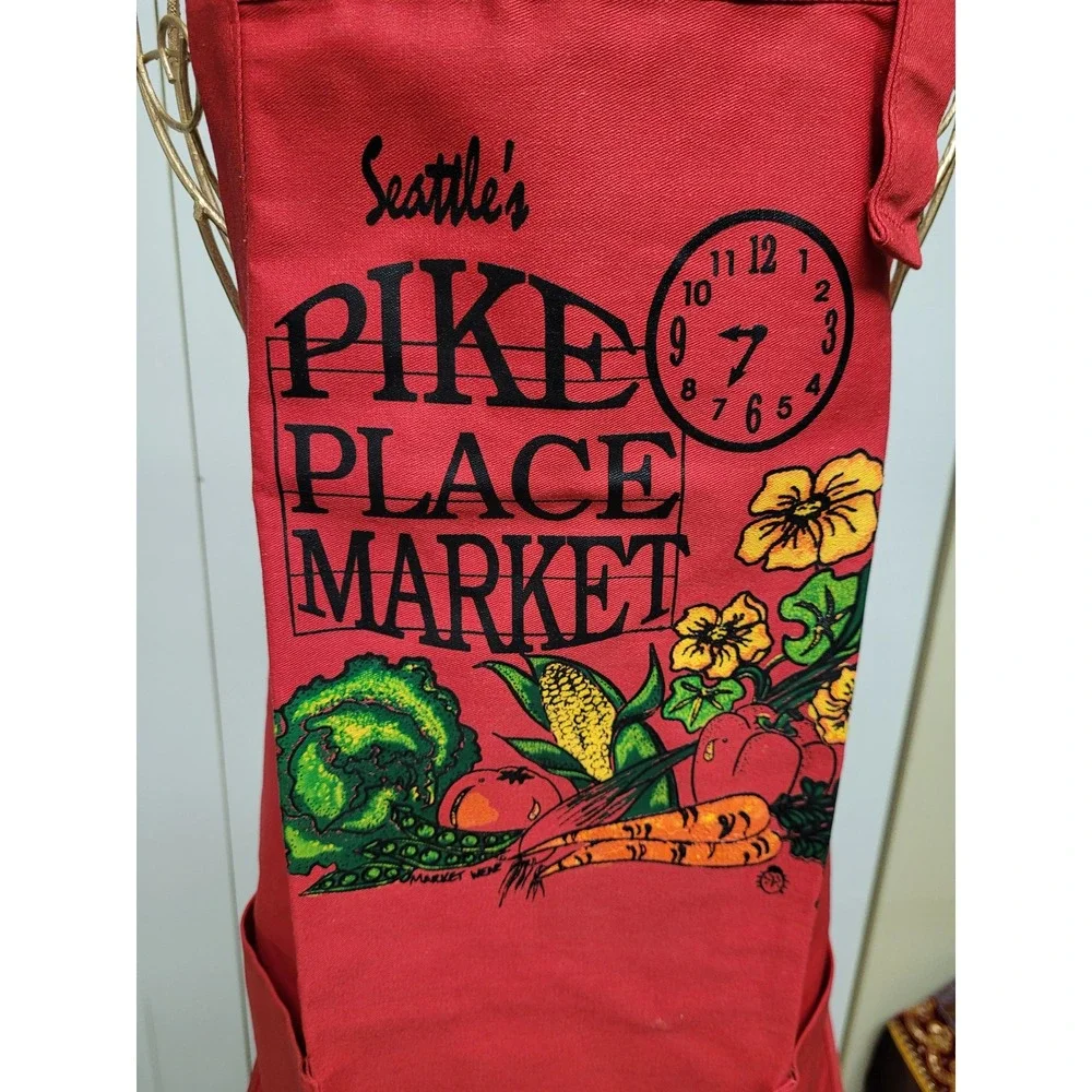 Vintage Seattle Pike Place Market NEW Apron Red Augusta Sportswear USA Pockets